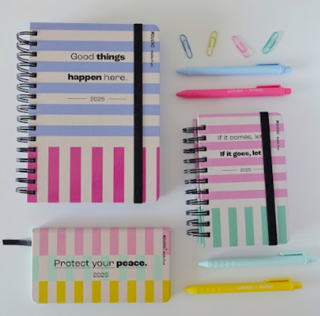 AGENDA MOOVING 2025 15X21 DXP HELLO FUN 384 PAG - 1405155 (x U.)